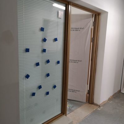 framed partition systems, NBS K30 specification, glazed screens, commercial offices, fire screen